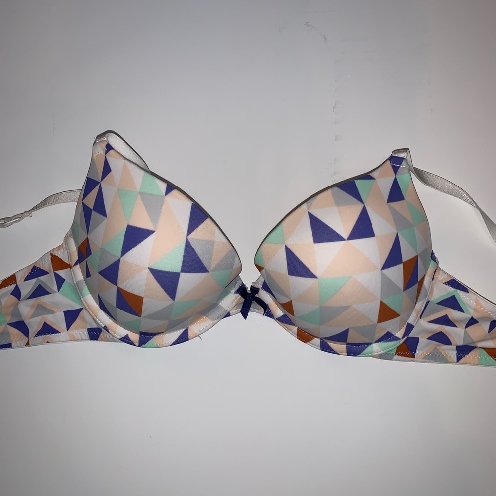 T-shirt push up bra